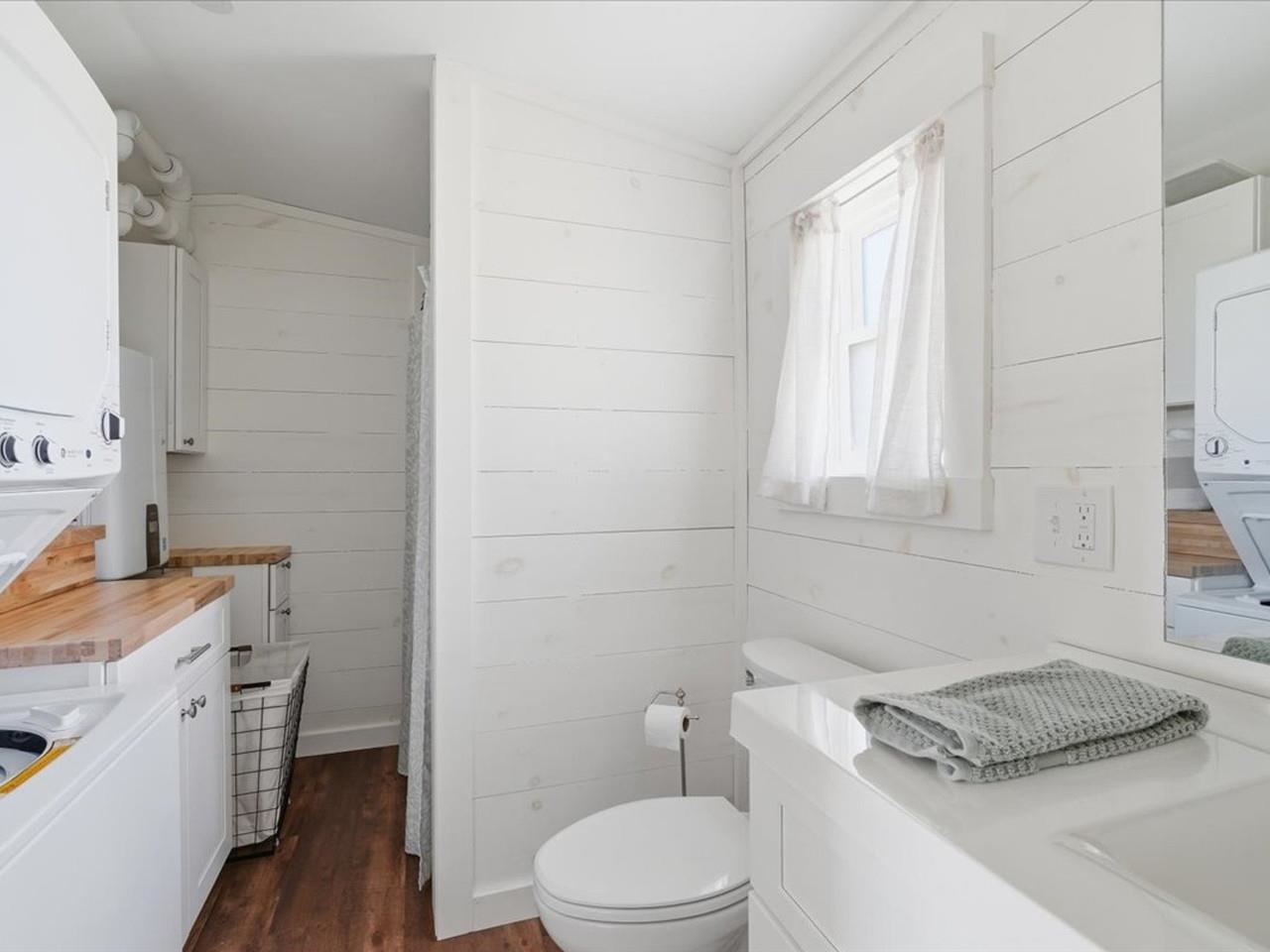 3/4 bathroom