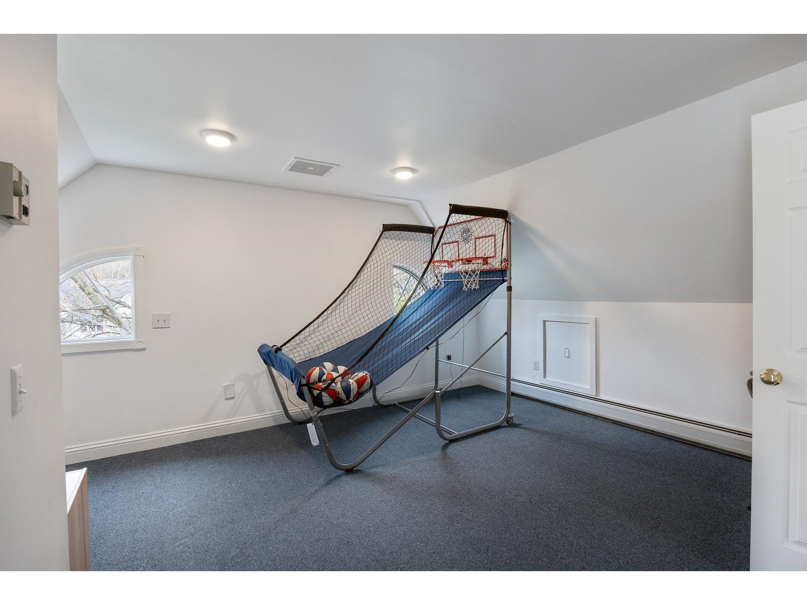 10 Hagan Drive