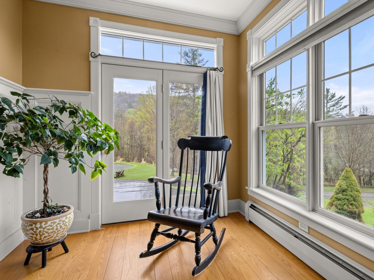 Glass Doors Side Deck