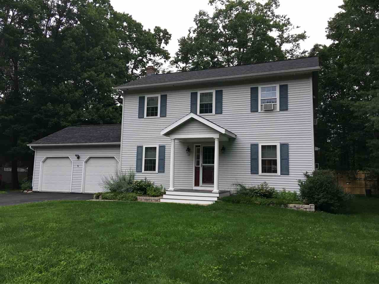 10 Hillside Circle