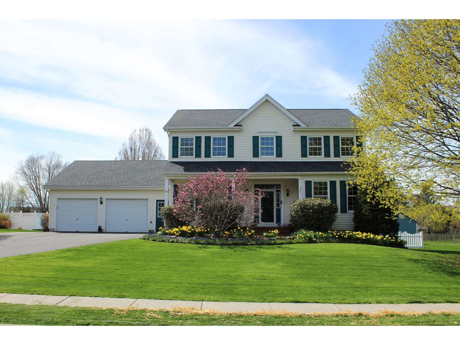 10 Juniper Ridge Road