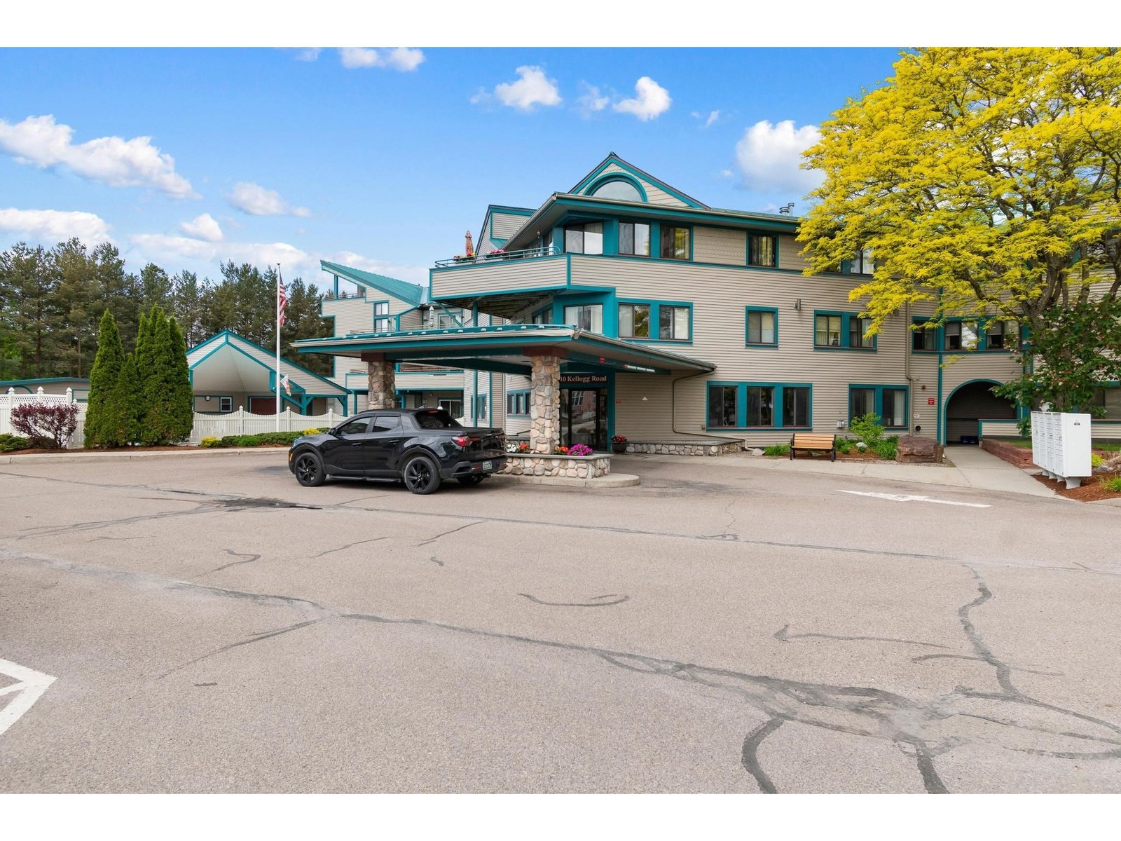 10 Kellogg Road, Unit 233