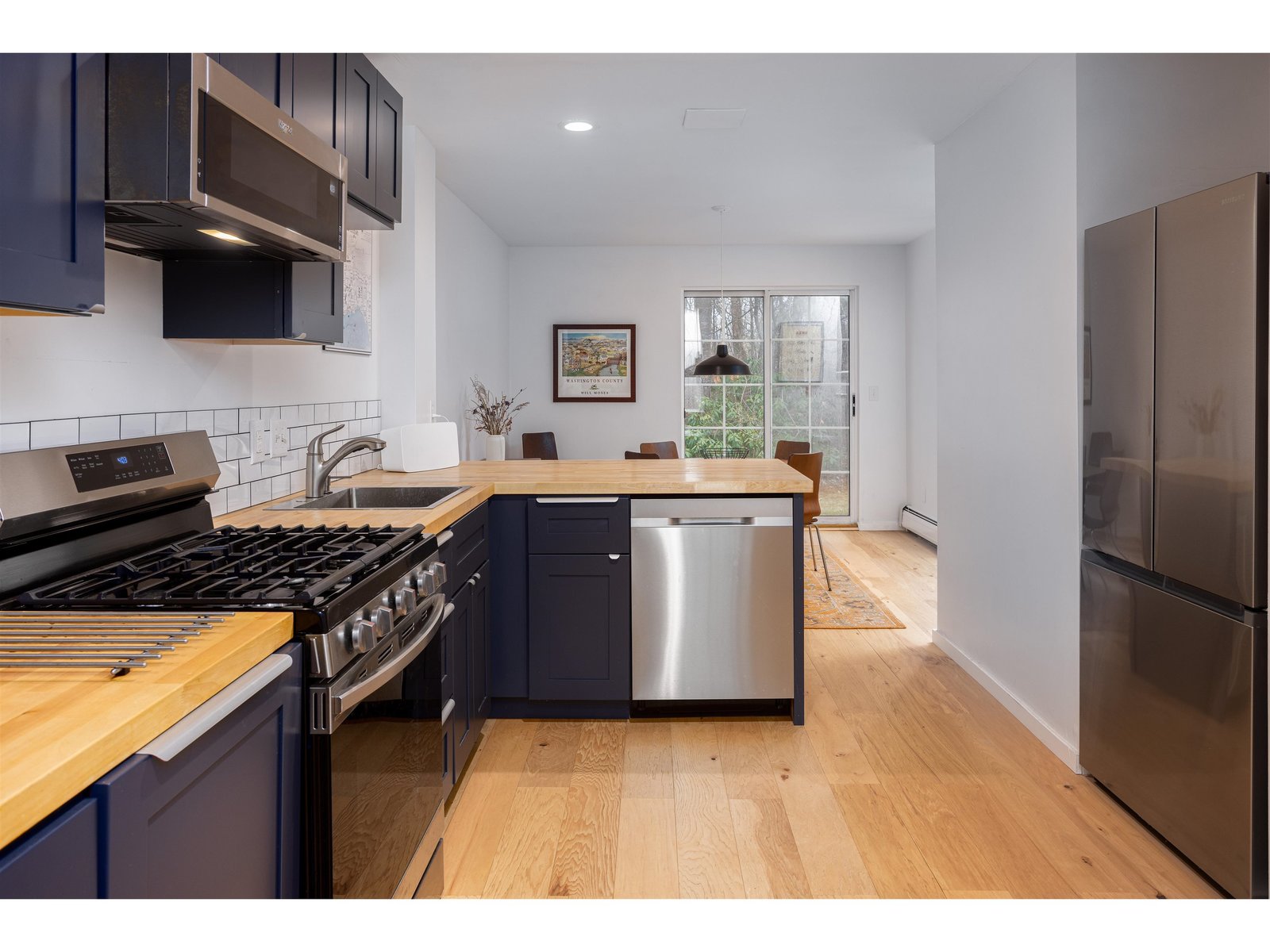 10 Lake Forest Drive, Unit 10