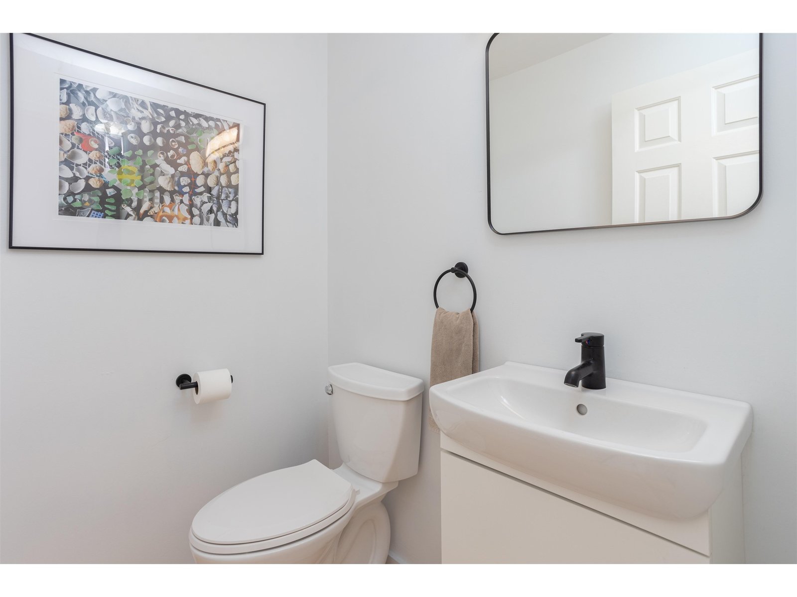 10 Lake Forest Drive, Unit 10