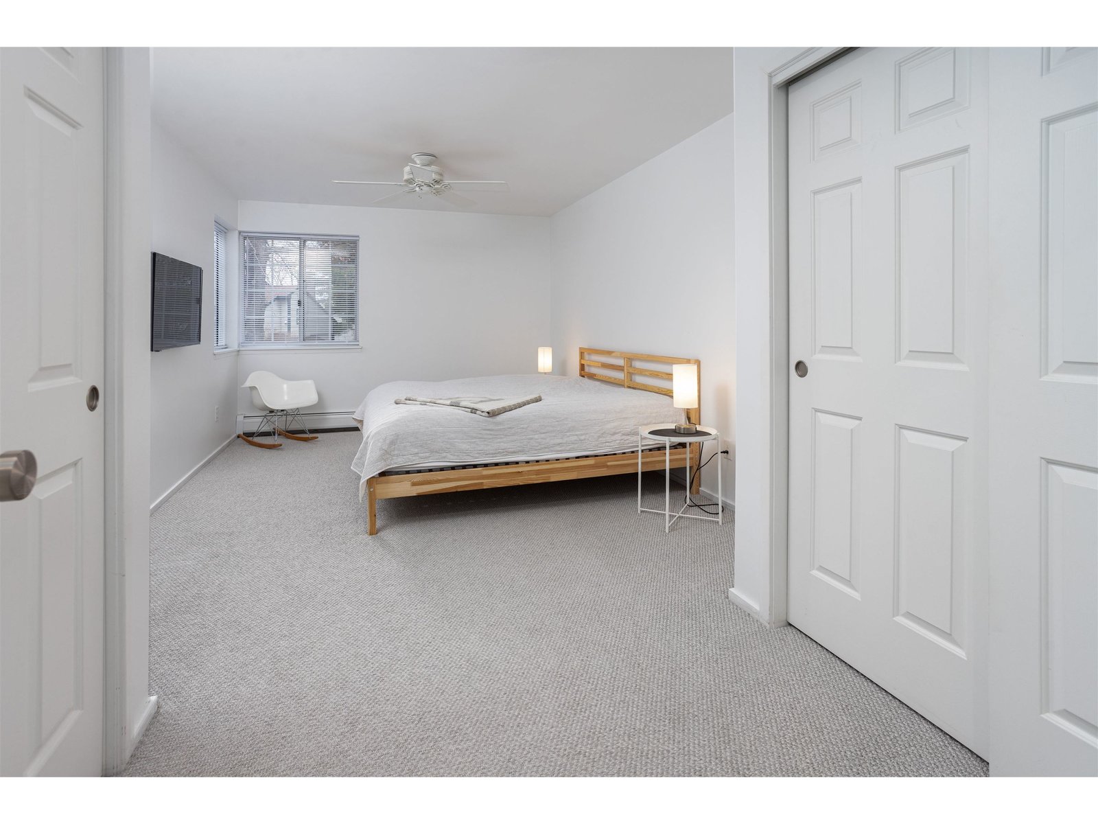10 Lake Forest Drive, Unit 10