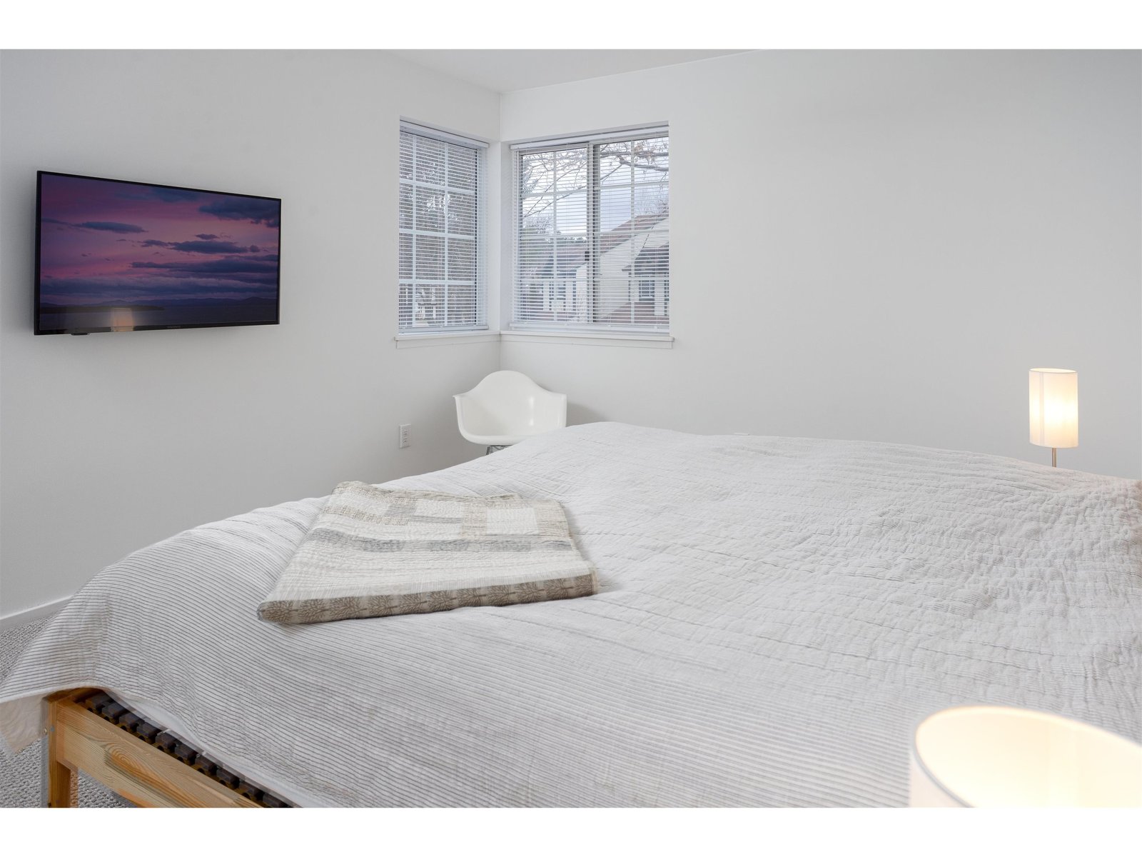 10 Lake Forest Drive, Unit 10