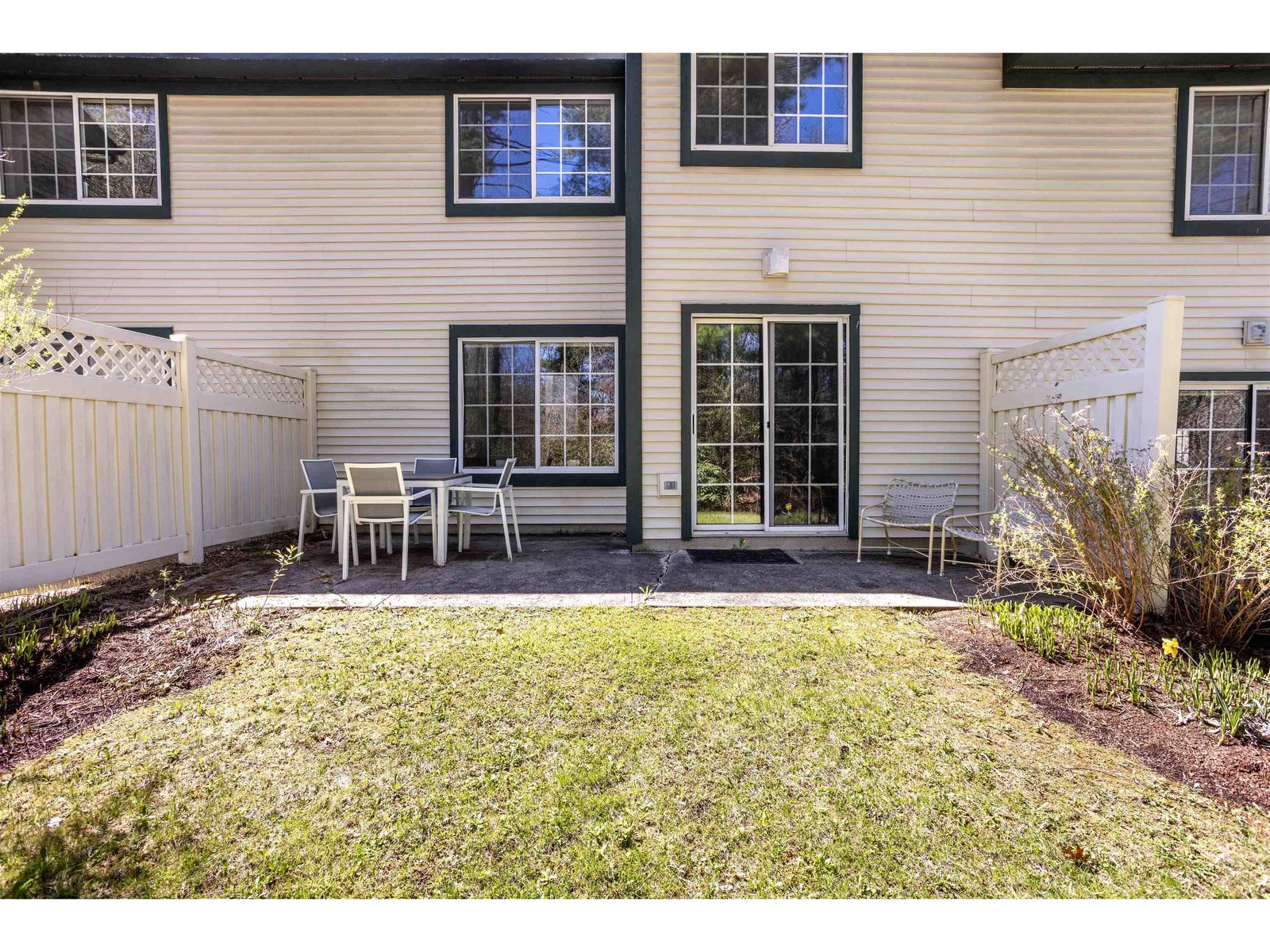 10 Lake Forest Drive, Unit 10