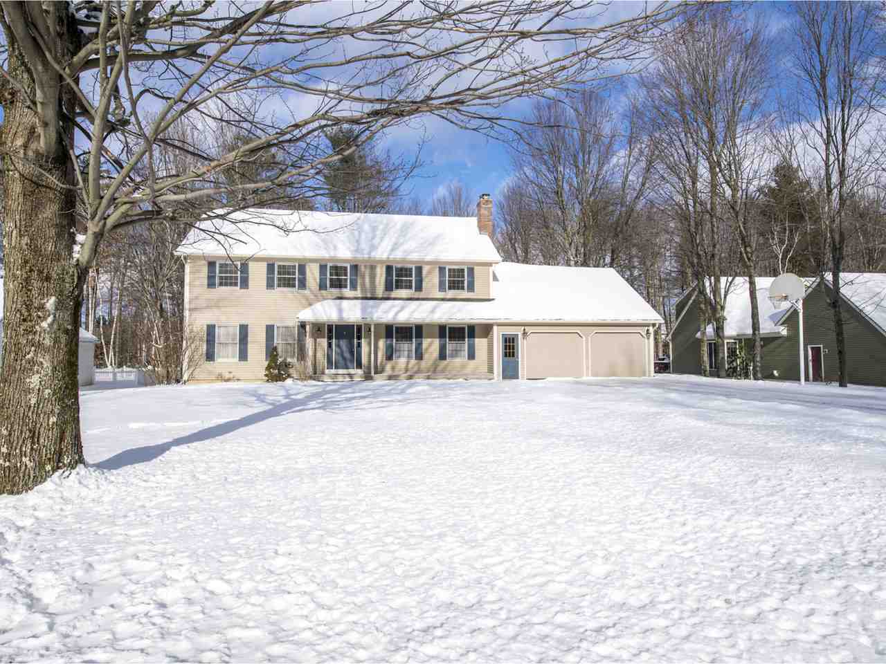 10 Lang Drive