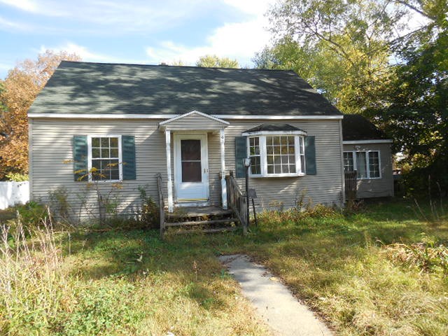 10 Maplewood Drive