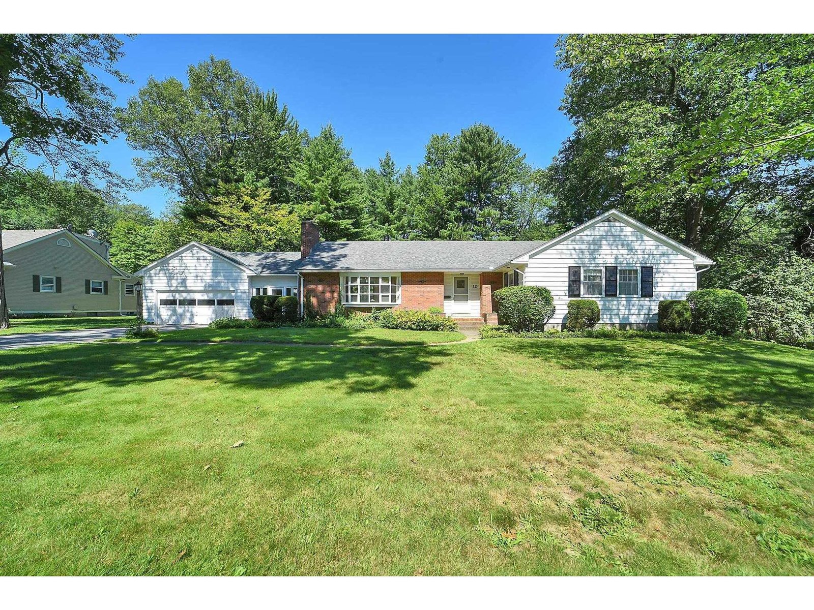 10 Maplewood Lane