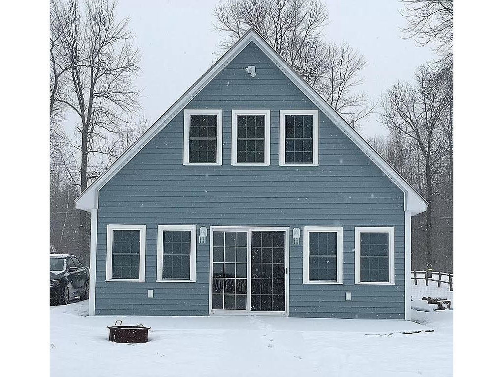 10 Maquam Shore Road