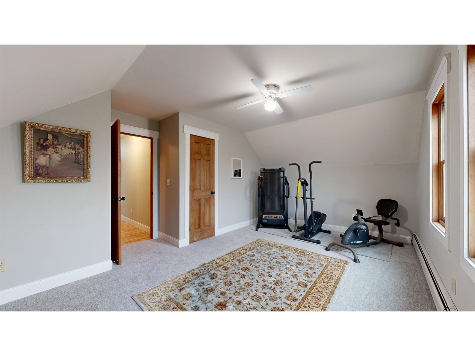 10 Meadow Drive