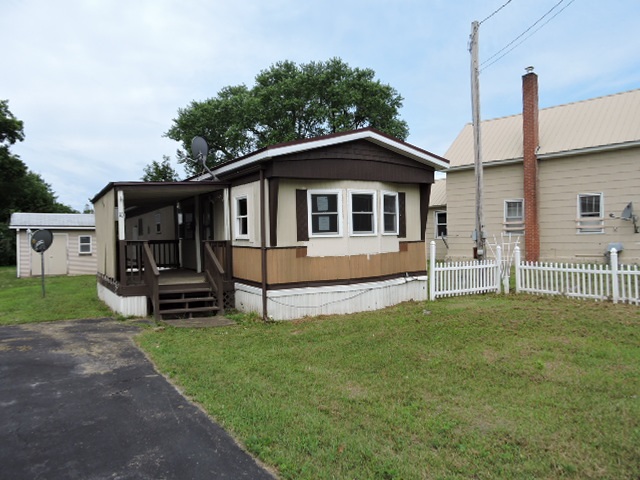 10 Pine Street