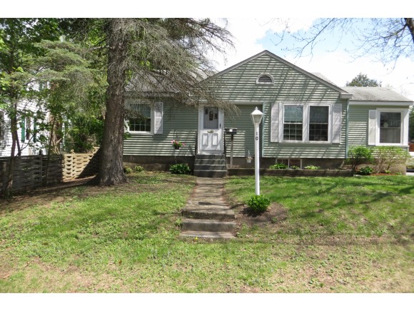 10 Pine Tree Terrace