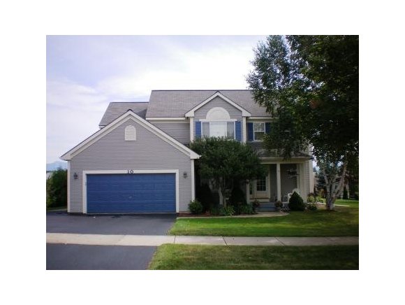 10 Pomfret Ln