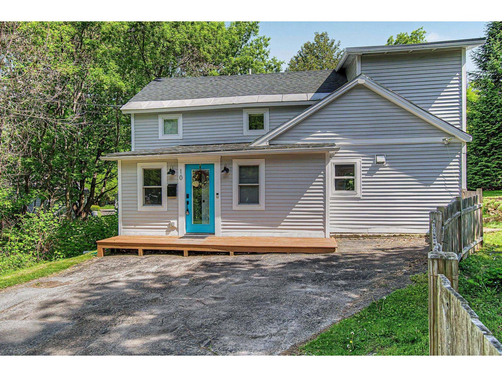 10 Rumsey Lane, Burlington