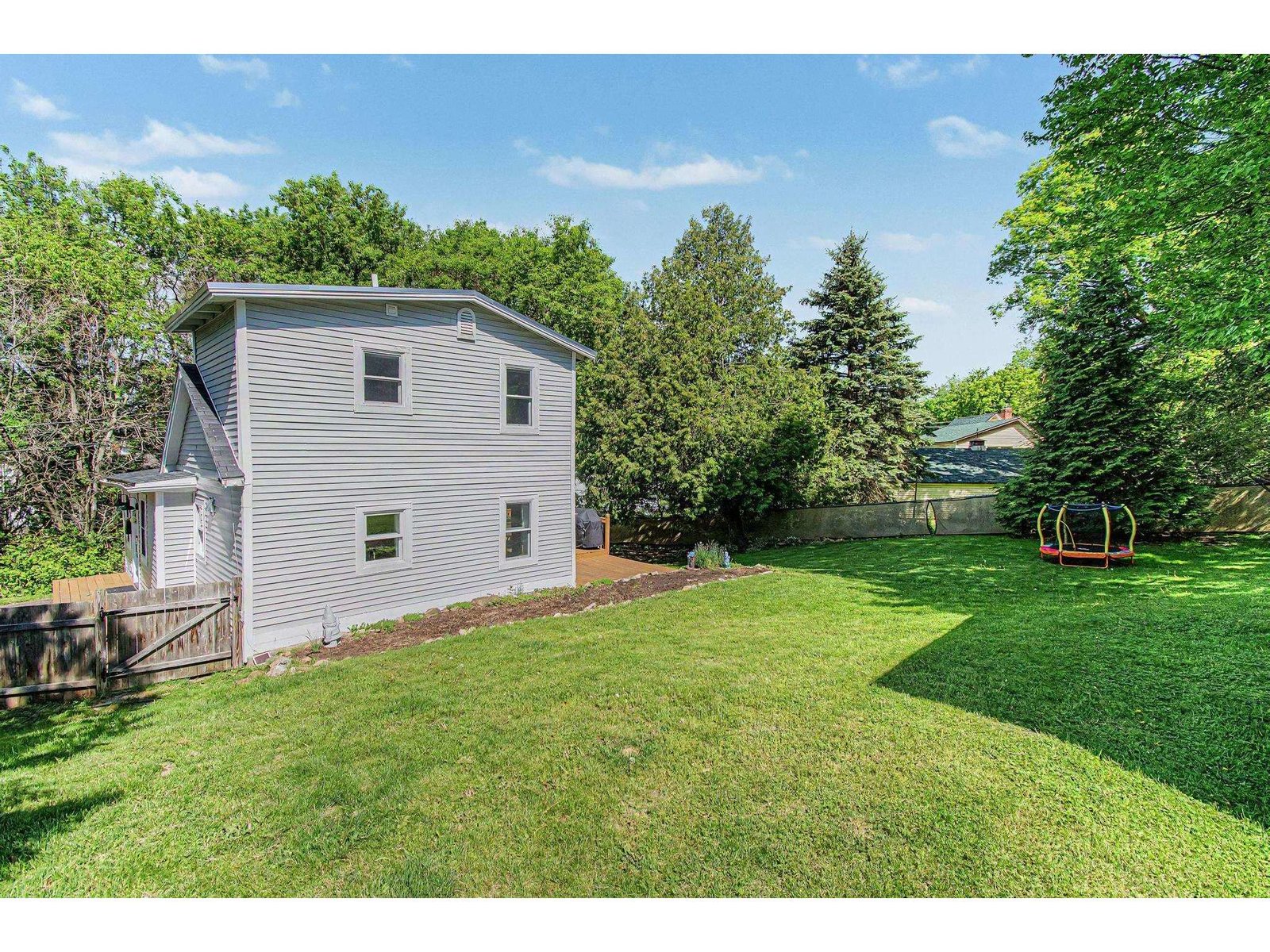 10 Rumsey Lane