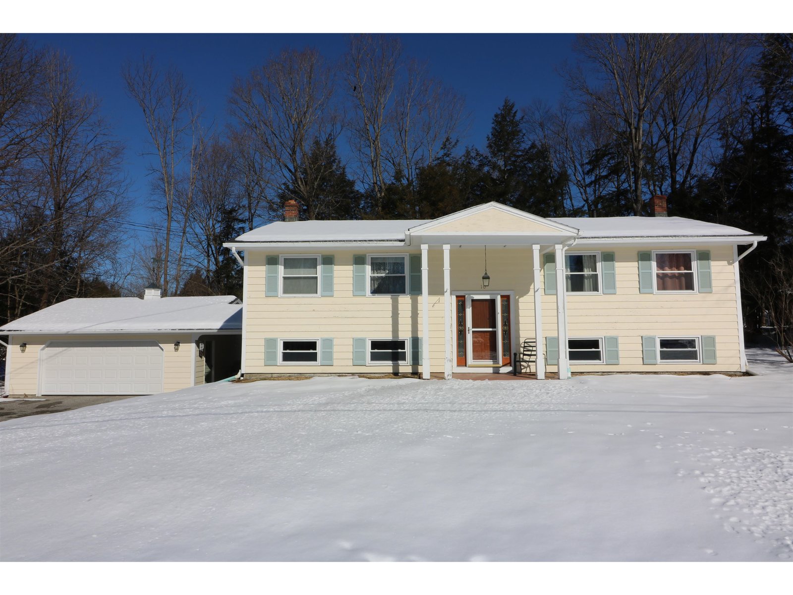 10 Spruce Lane