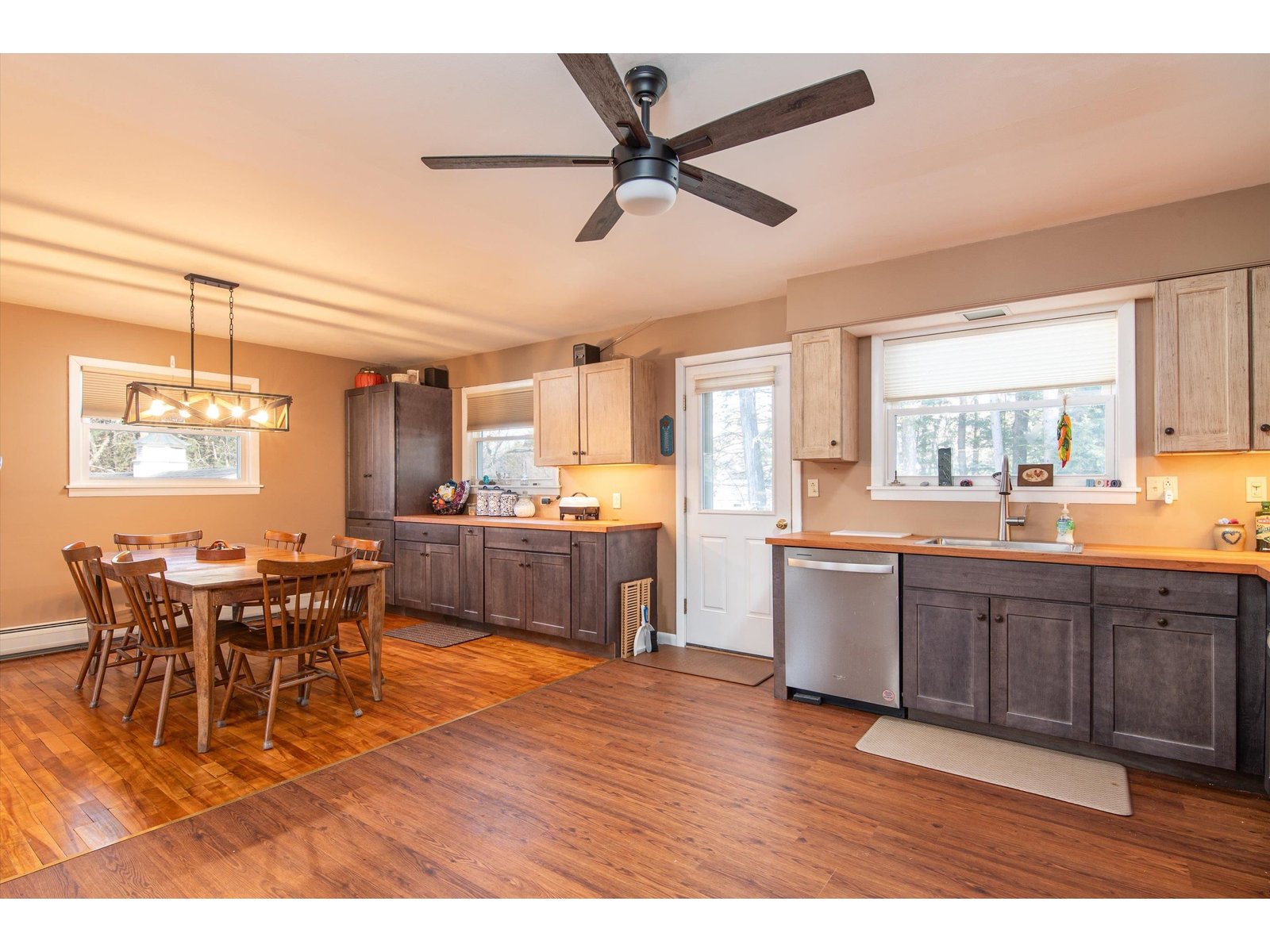 10 Spruce Lane