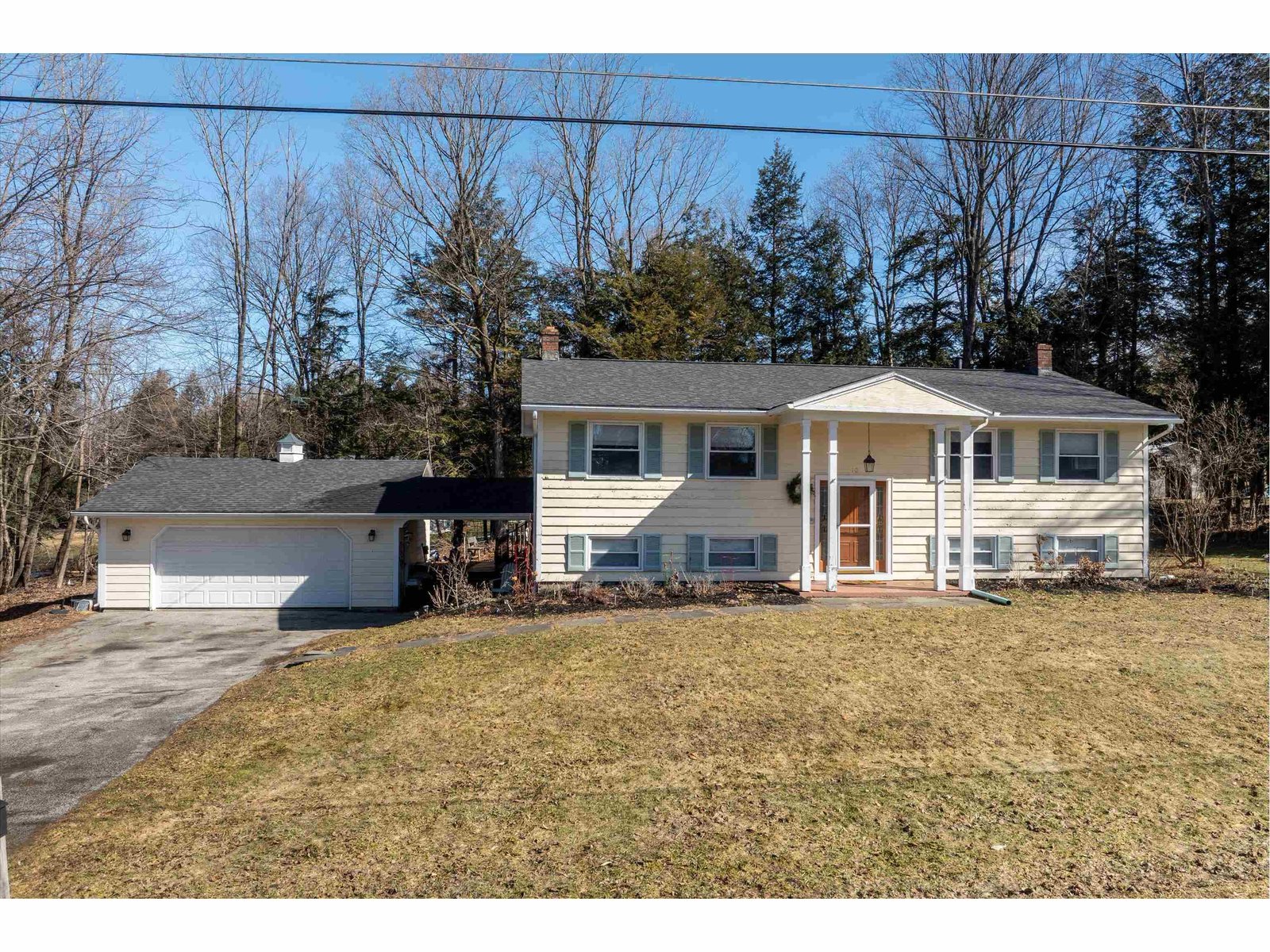 10 Spruce Lane