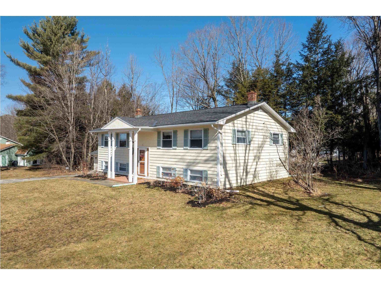 10 Spruce Lane