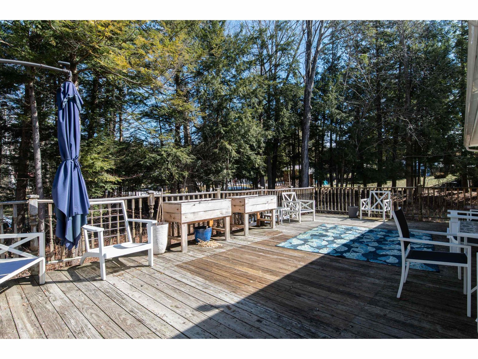 10 Spruce Lane