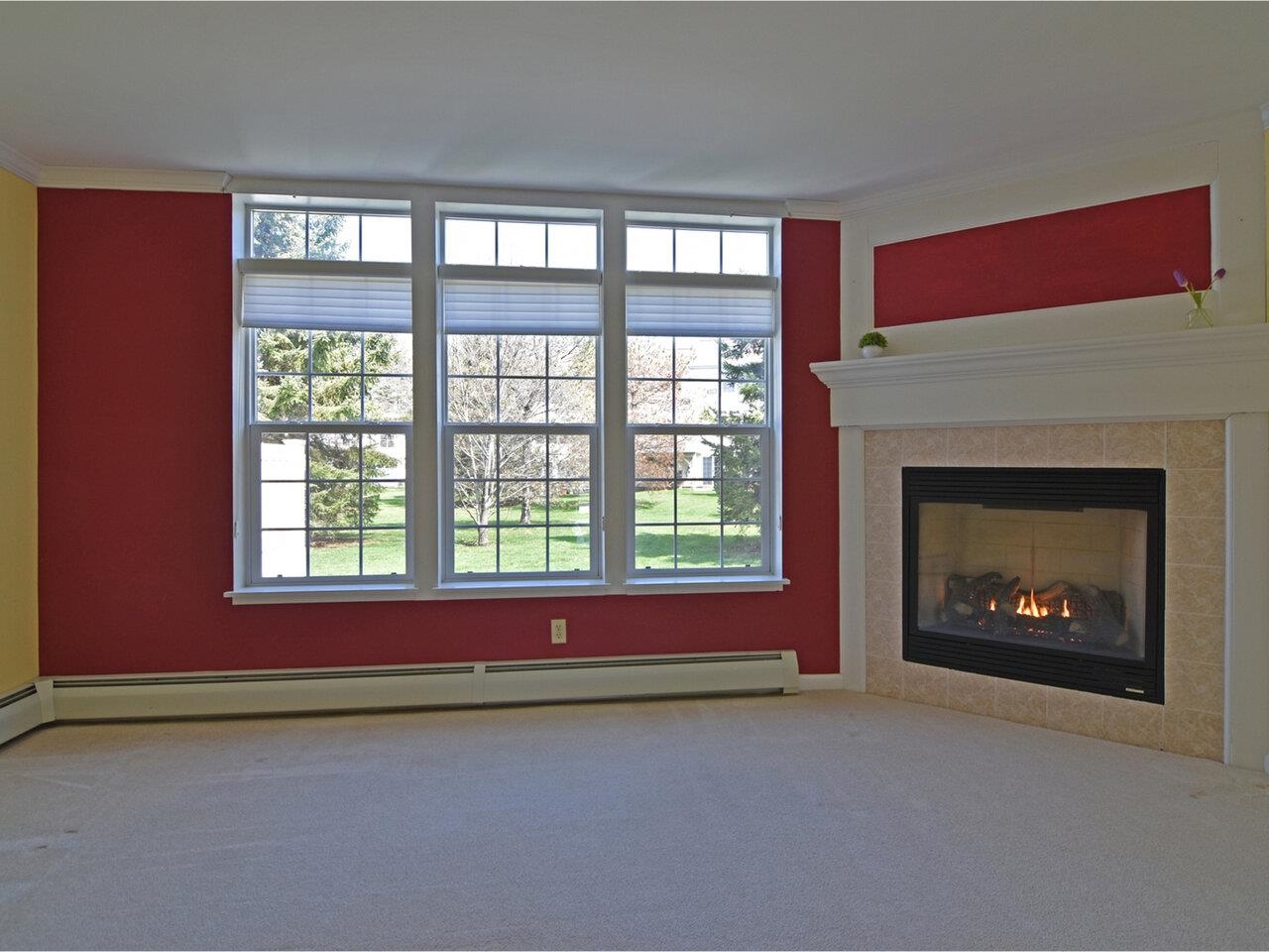 10 Stonington Circle