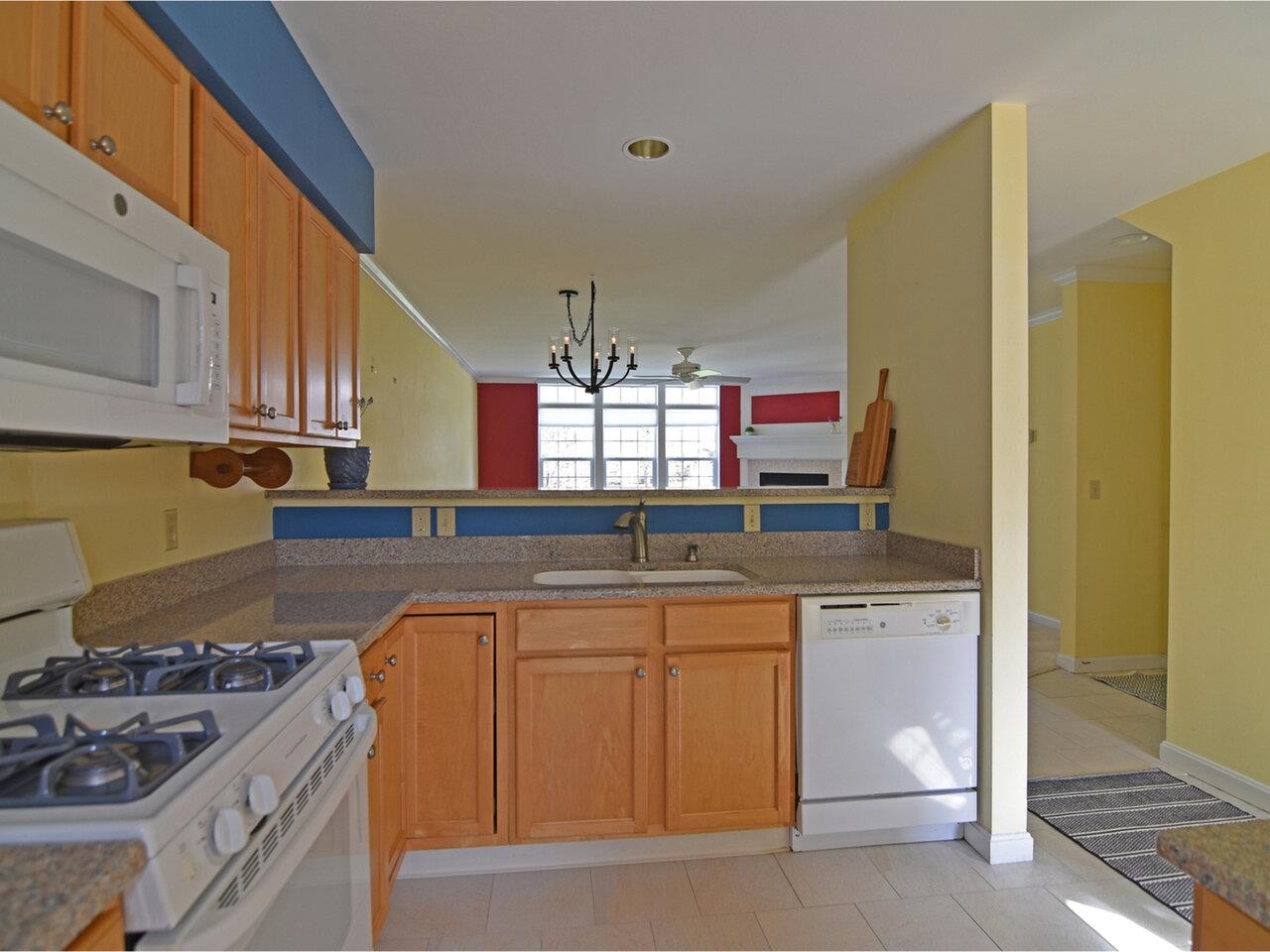 10 Stonington Circle