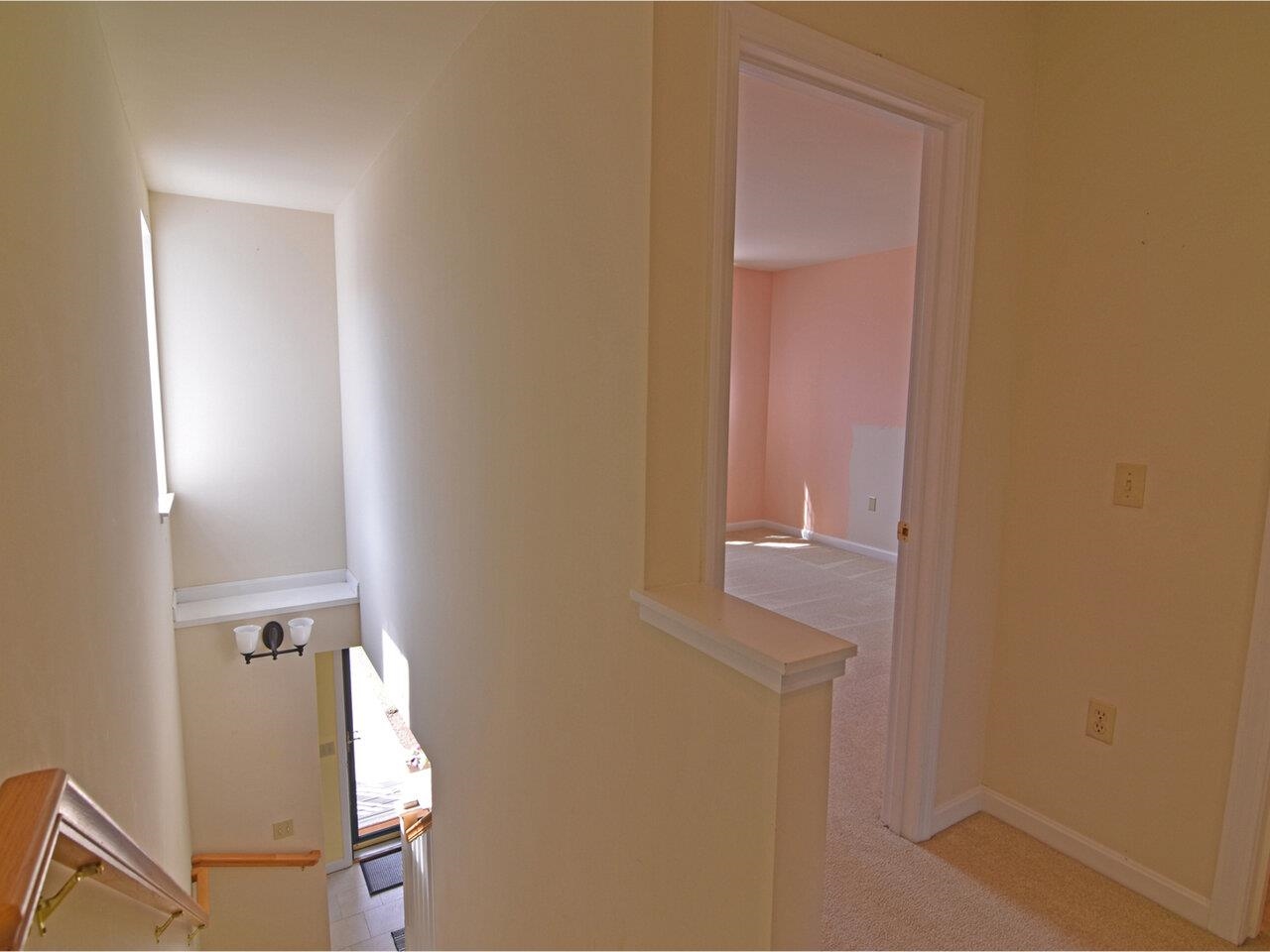 10 Stonington Circle