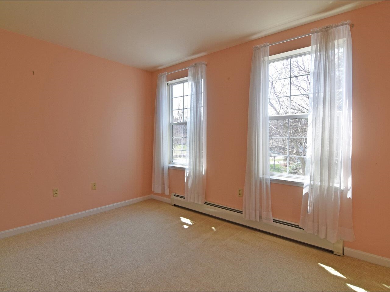 10 Stonington Circle