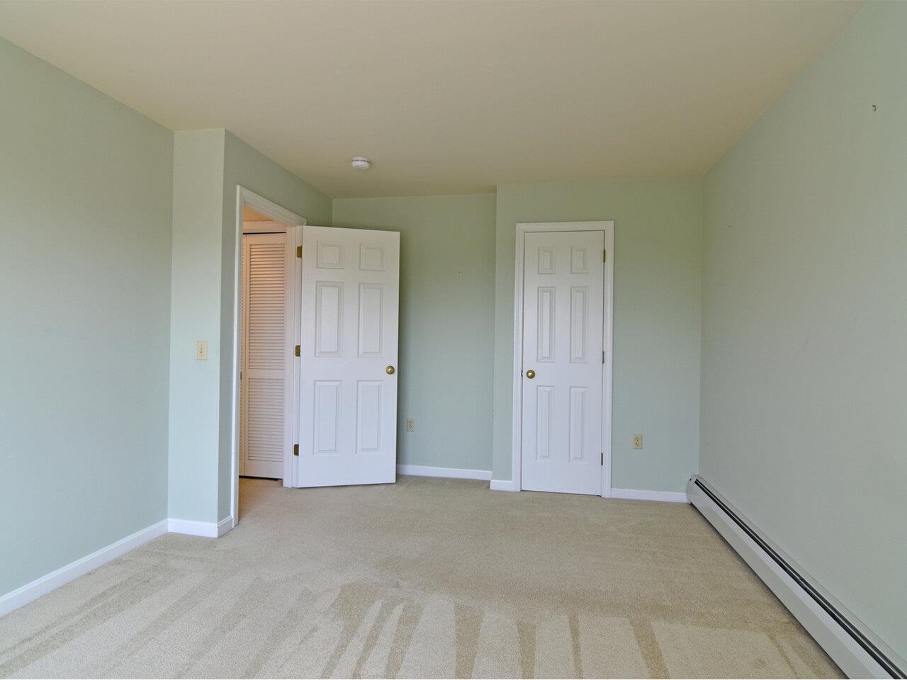 10 Stonington Circle