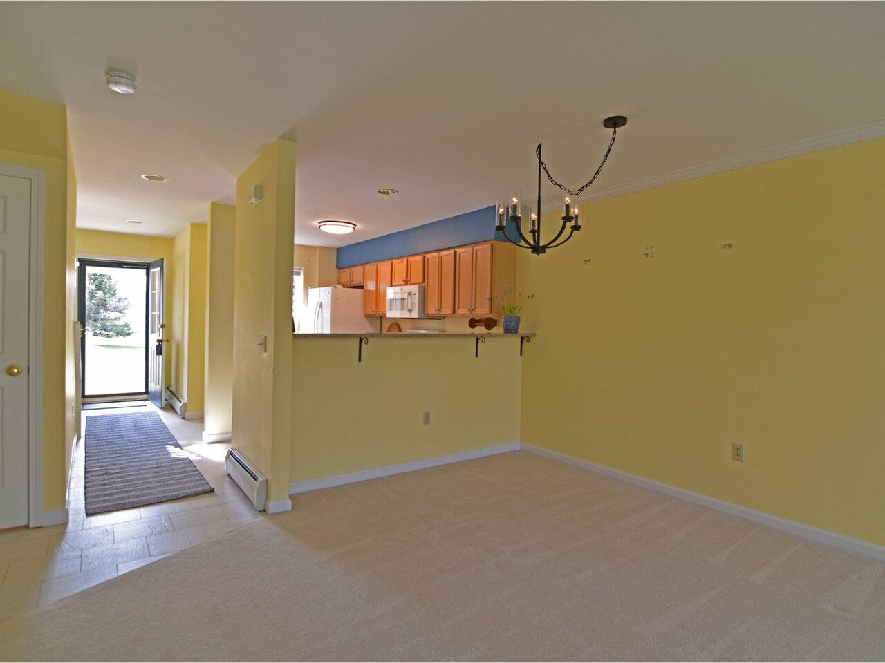 10 Stonington Circle