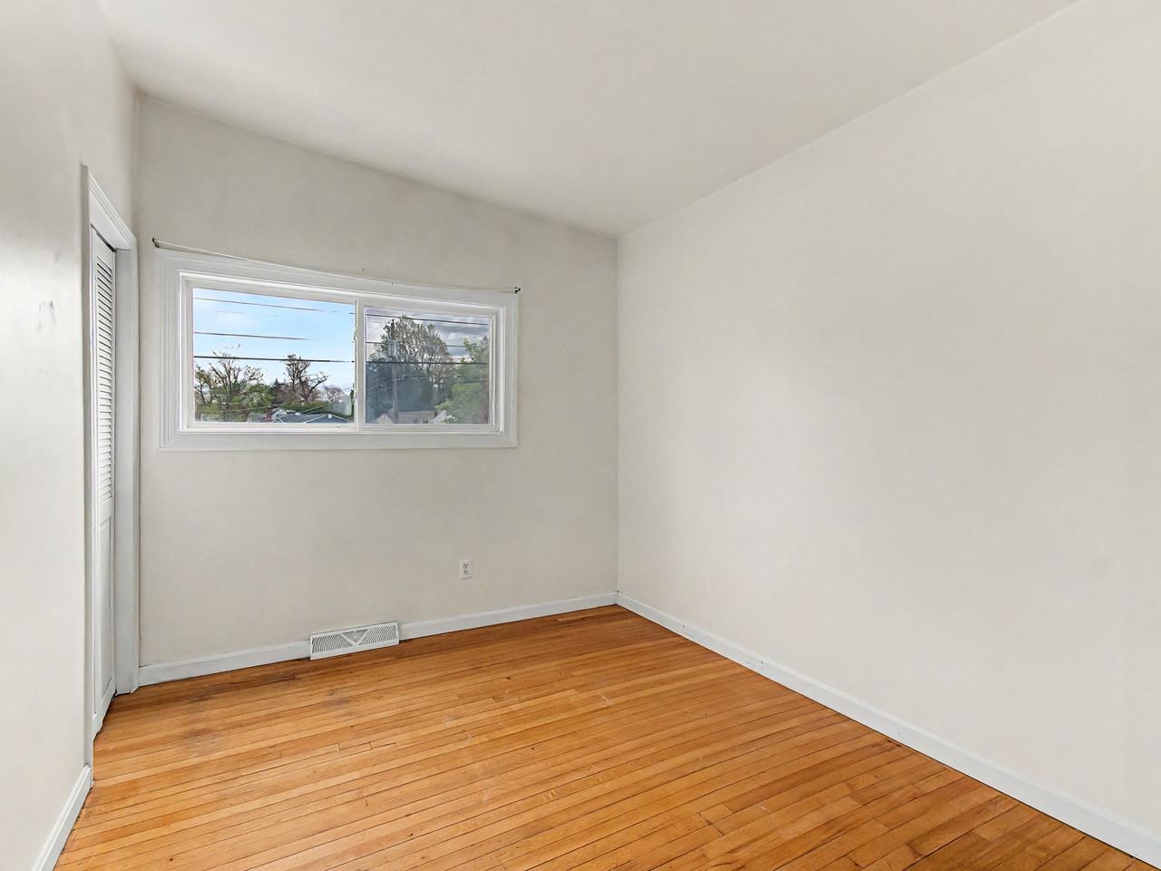 Additional room on main floor