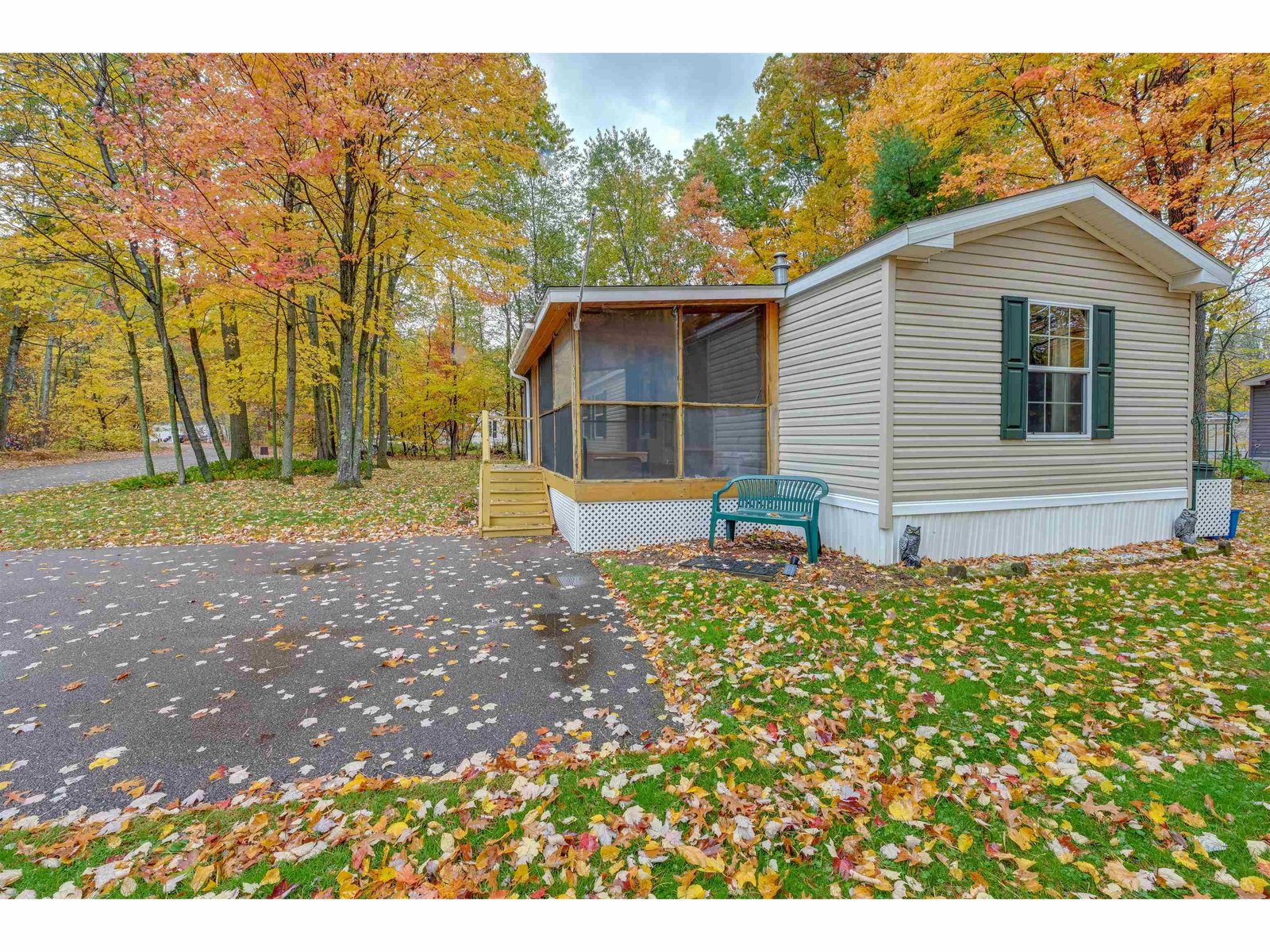 10 Waverly Circle