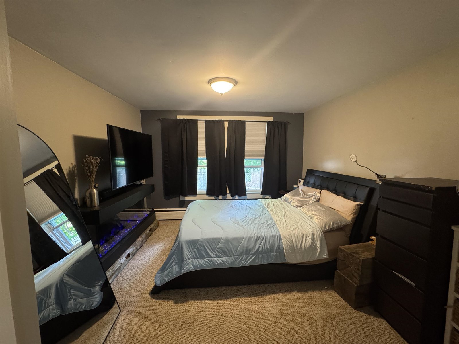 Large first floor primary bedroom