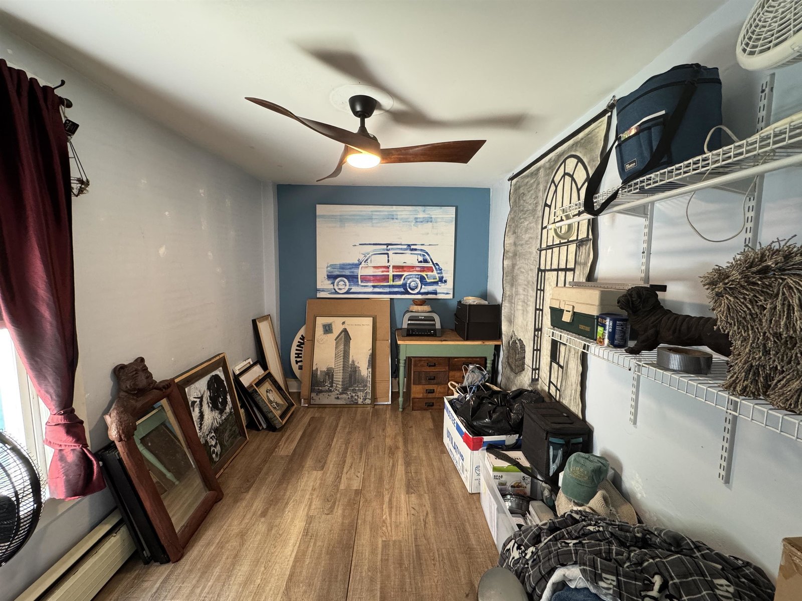 Second bedroom