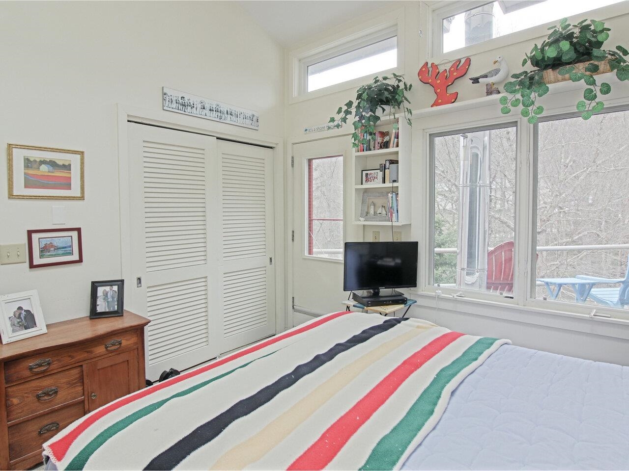 100 Ardec Lane, Unit 6