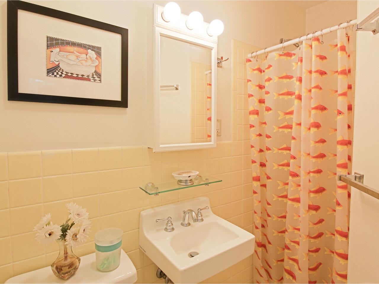 100 Ardec Lane, Unit 6