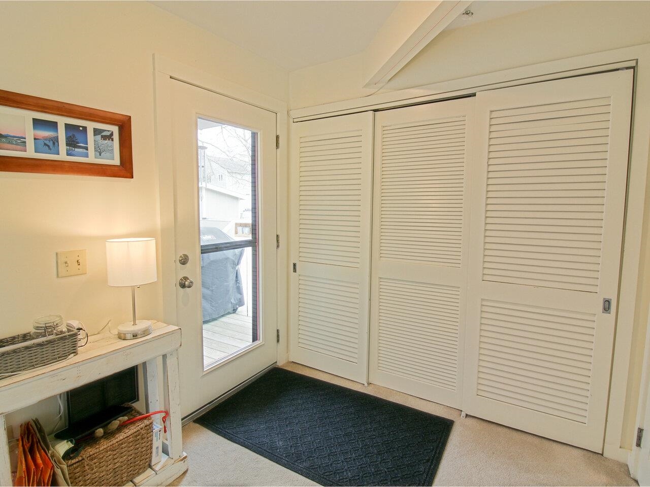 100 Ardec Lane, Unit 6