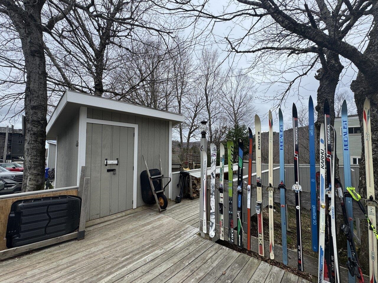 100 Ardec Lane, Unit 6