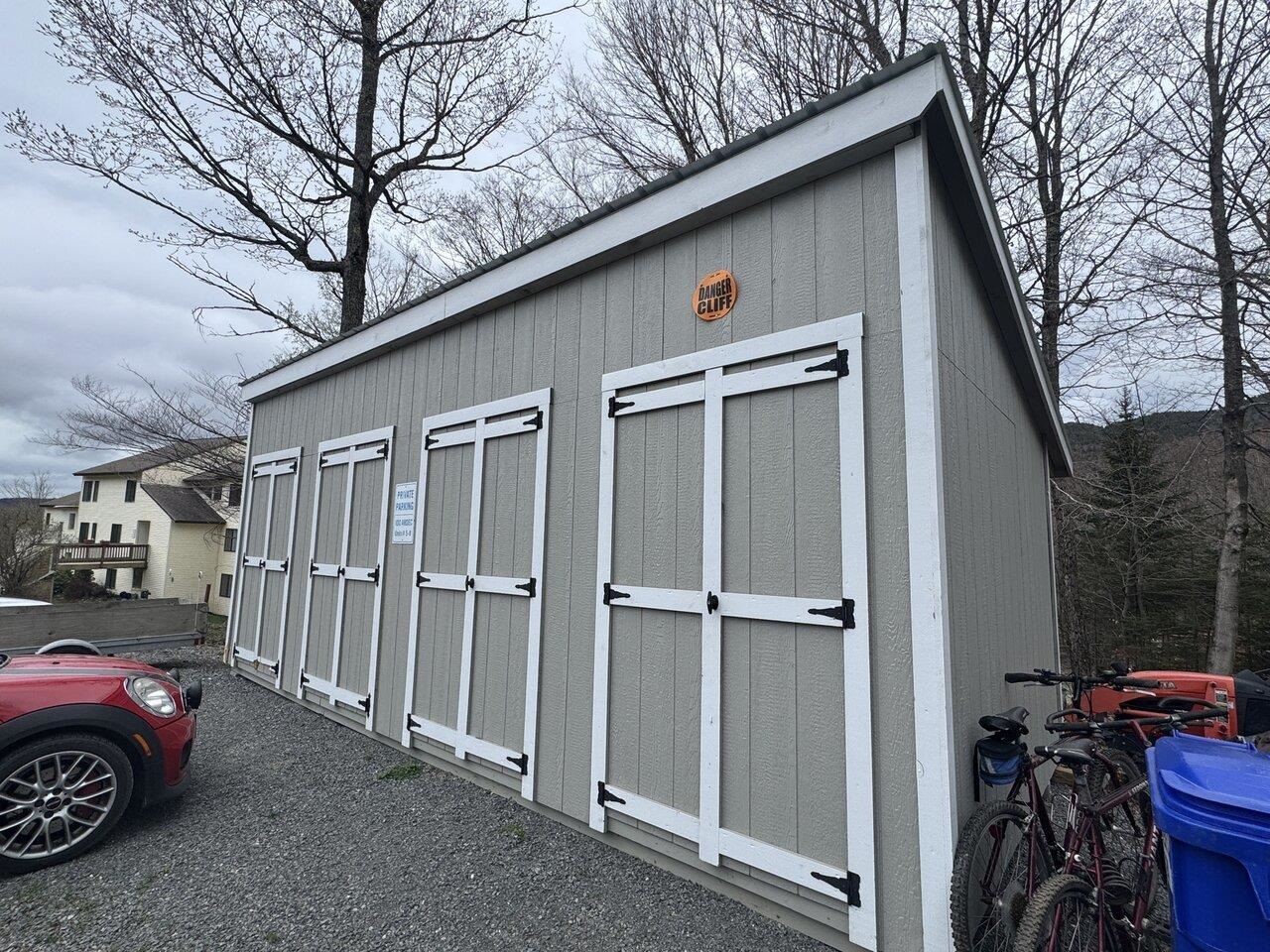 100 Ardec Lane, Unit 6