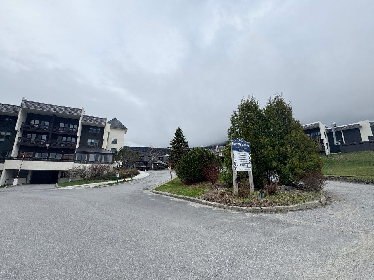 100 Ardec Lane, Unit 6