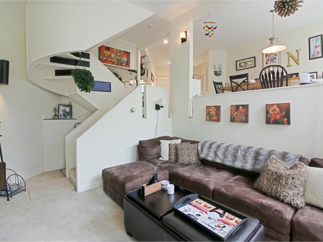 100 Ardec Lane, Unit 6
