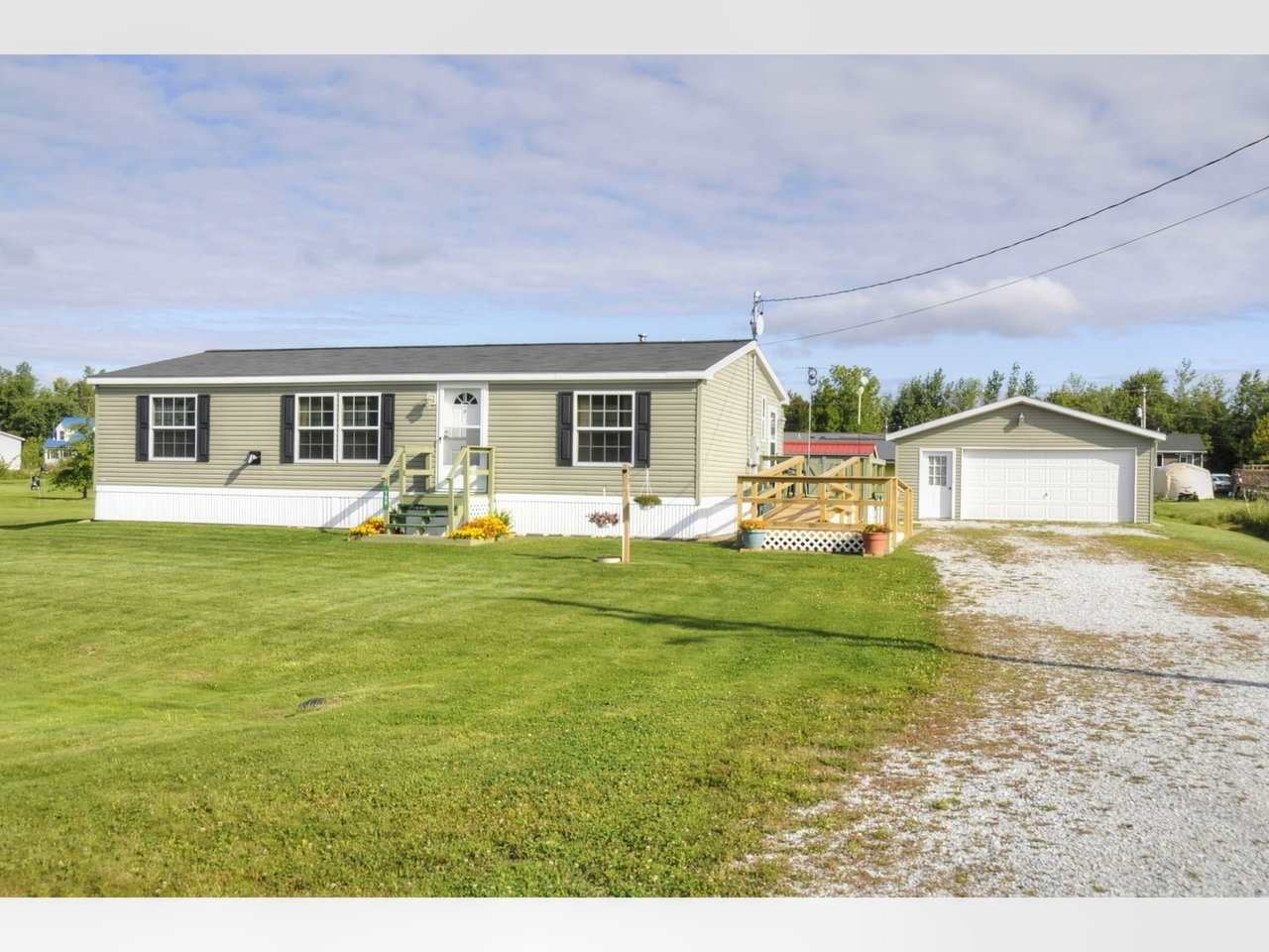 100 Deso Drive Alburgh, Vermont