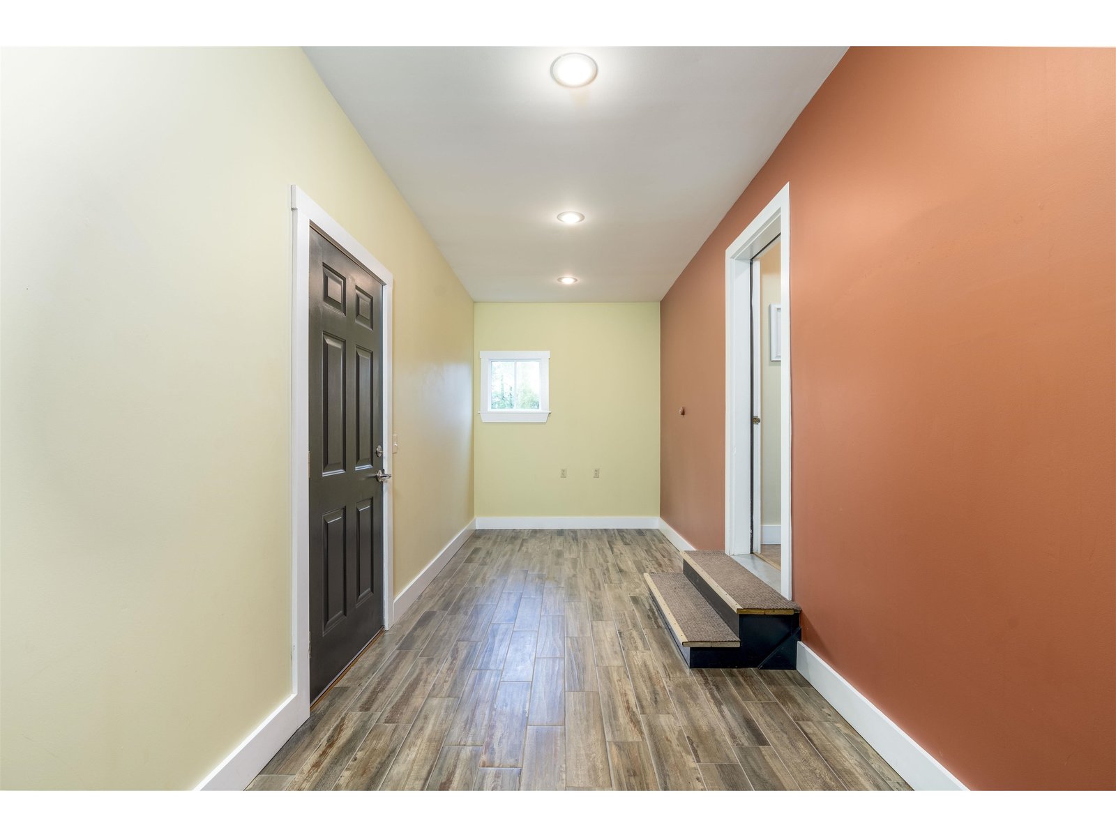 100 Fern Hill Lane