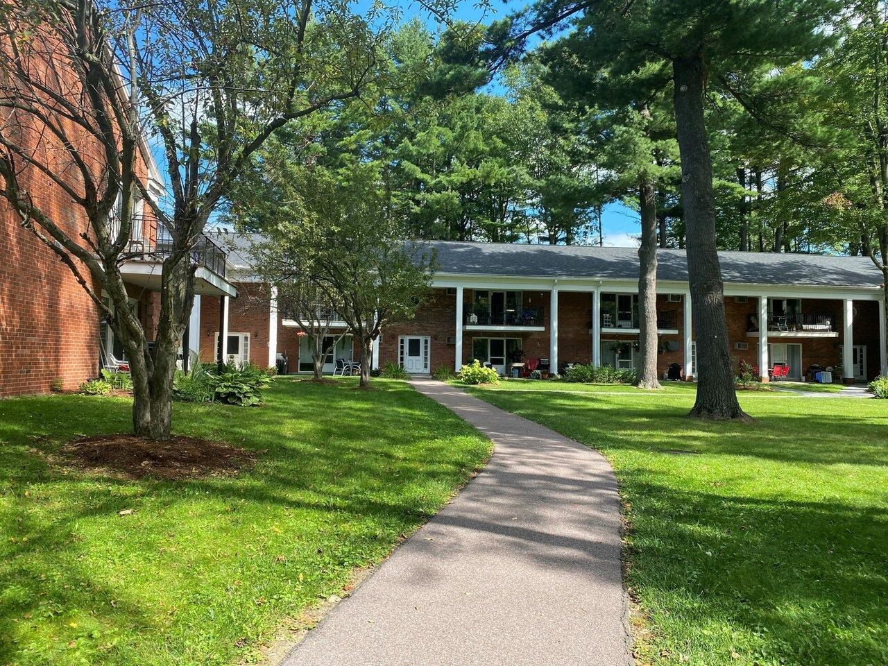 100 Kennedy Drive, Unit 22