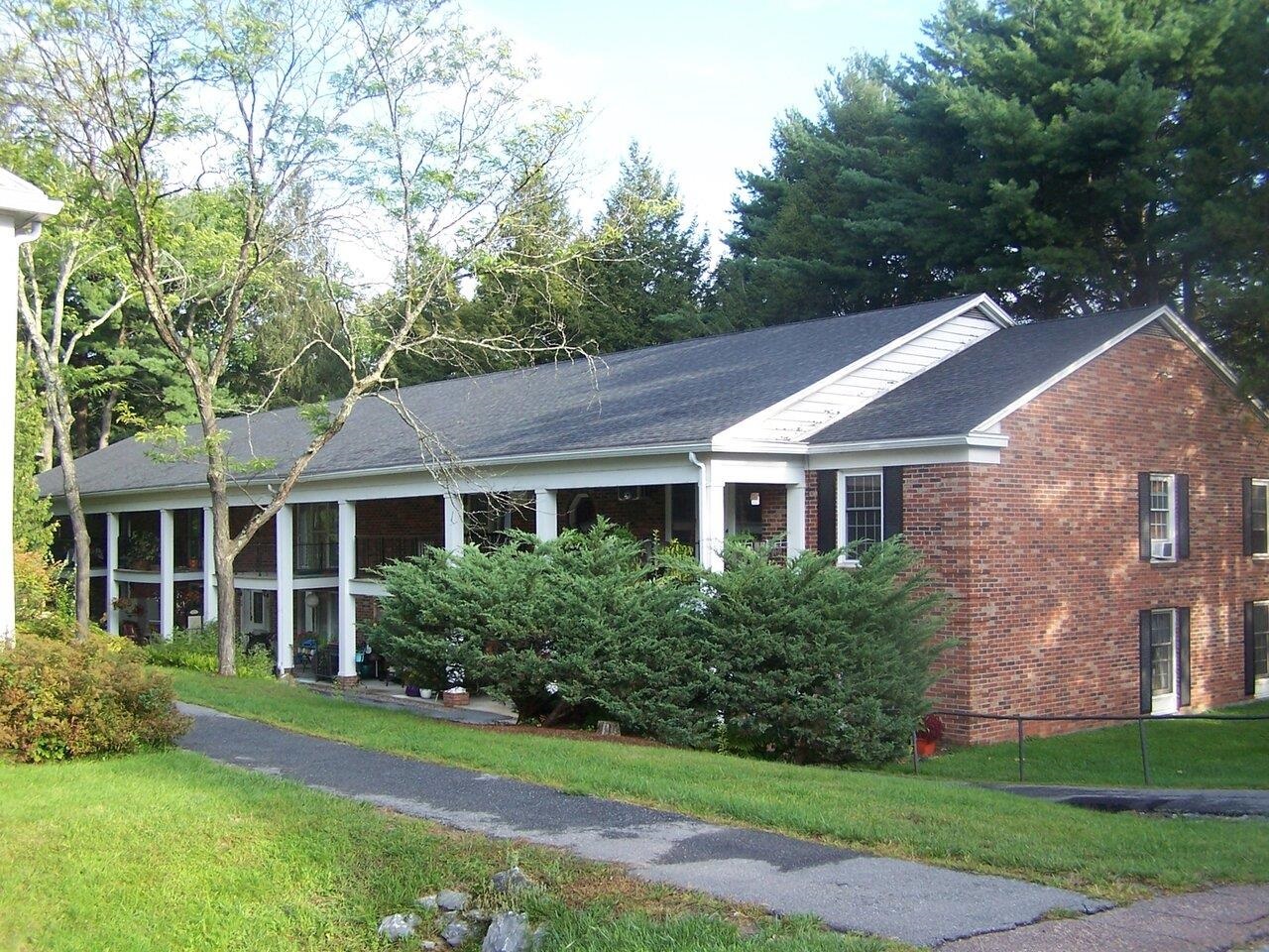 100 Kennedy Drive, Unit 60