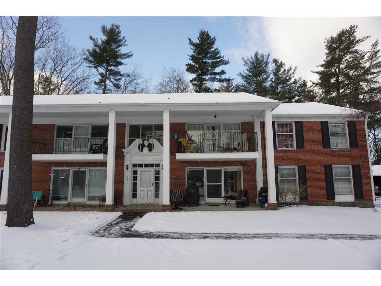 100 Kennedy Drive, Unit 1