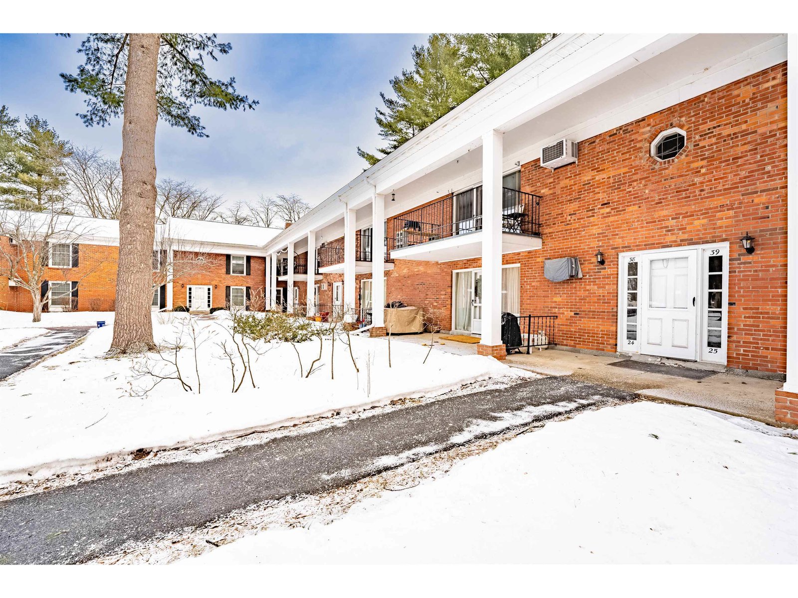 100 Kennedy Drive, Unit #38