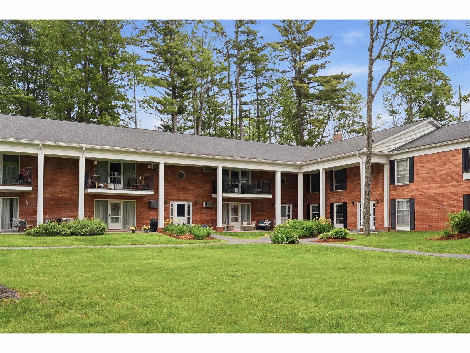 100 Kennedy Drive, Unit 39